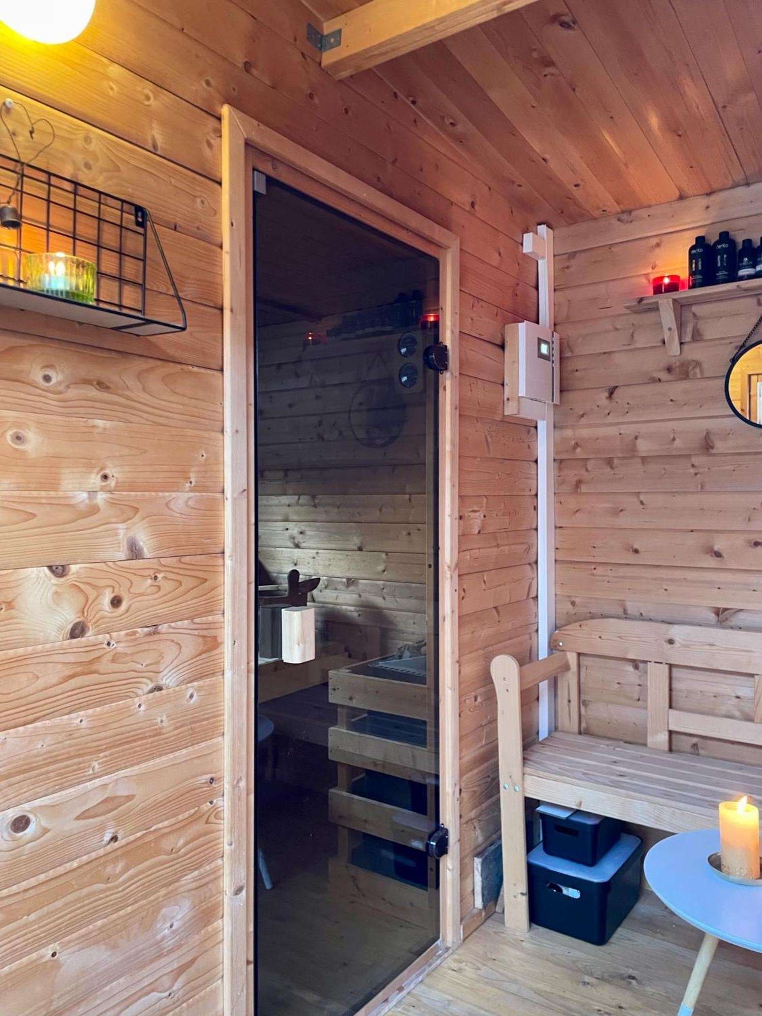 Modernes Holzhaus Im Skandinavischen Stil Mit Sauna, Garten Und 2 Katzen นอร์เดอร์ชเตดท์ ภายนอก รูปภาพ