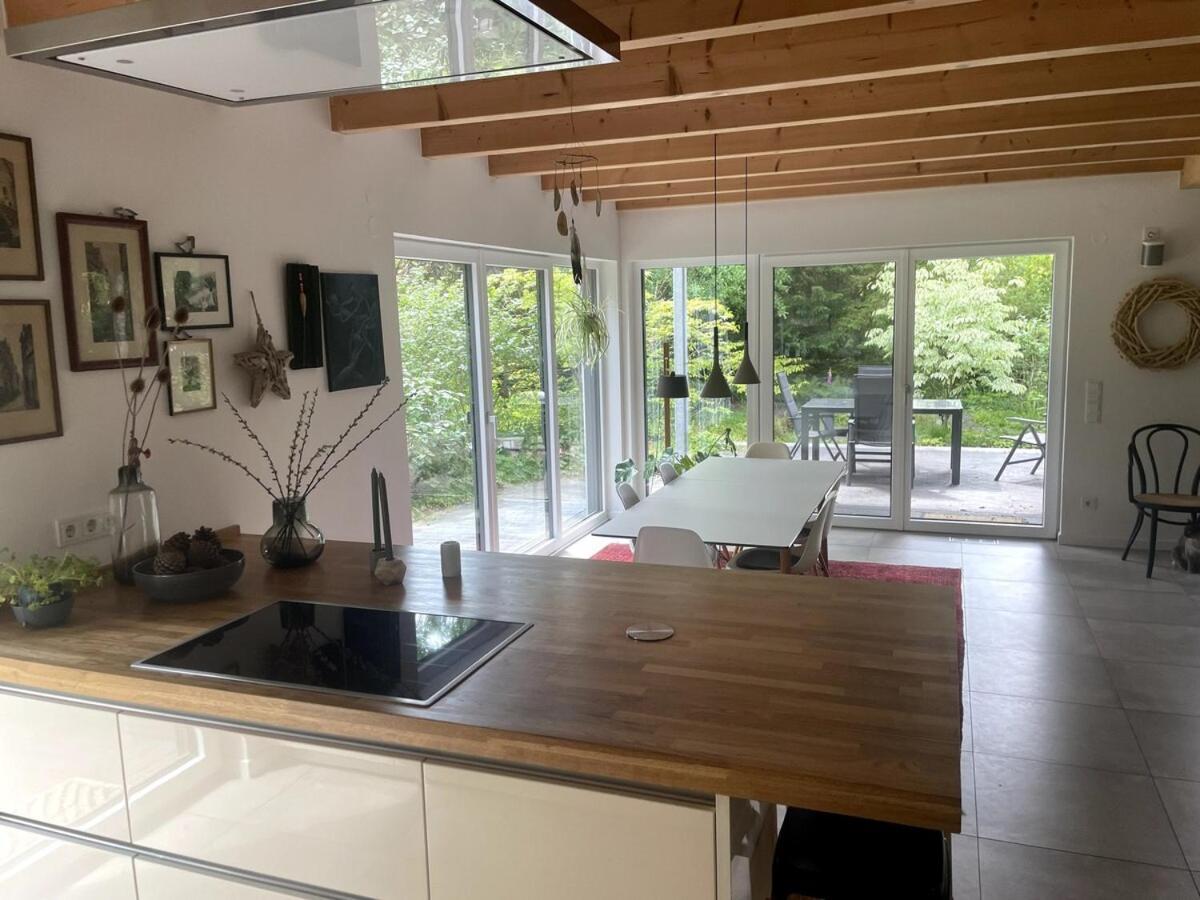 Modernes Holzhaus Im Skandinavischen Stil Mit Sauna, Garten Und 2 Katzen นอร์เดอร์ชเตดท์ ภายนอก รูปภาพ