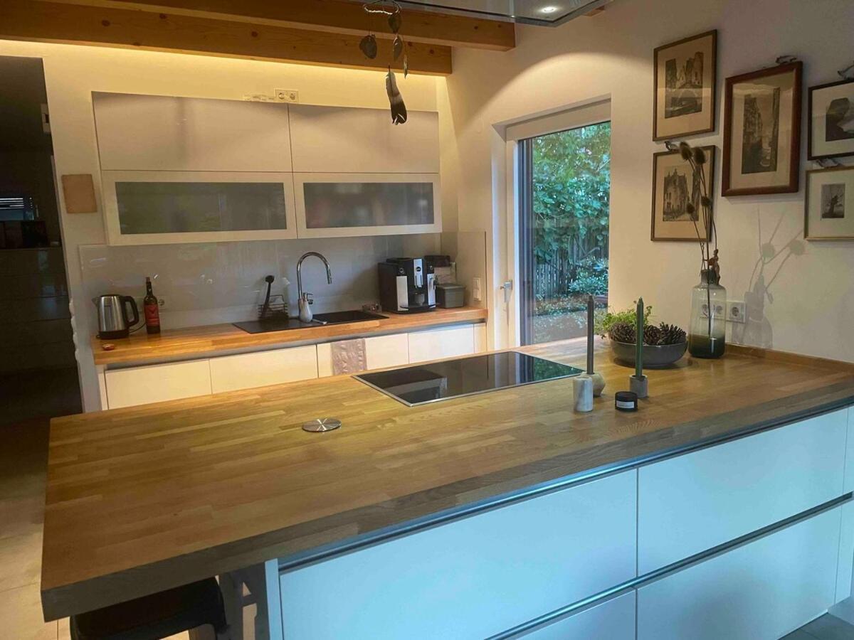Modernes Holzhaus Im Skandinavischen Stil Mit Sauna, Garten Und 2 Katzen นอร์เดอร์ชเตดท์ ภายนอก รูปภาพ